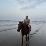 Horse Riding Oman Muscat – guided Arabian horse trail in the desert